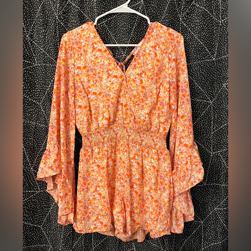 Pink Lily I Keep Hoping Coral Romper size M - ONLY WORN ONCE LIKE NEW - Picture 5 of 6